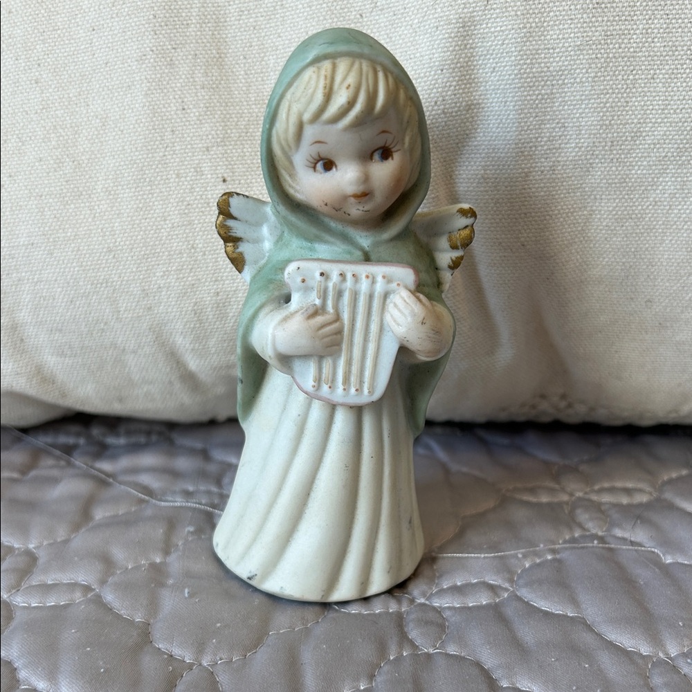 Vintage 1990’s Lefton Bisque Angel with Harp or Lyre Child Musical Instrument